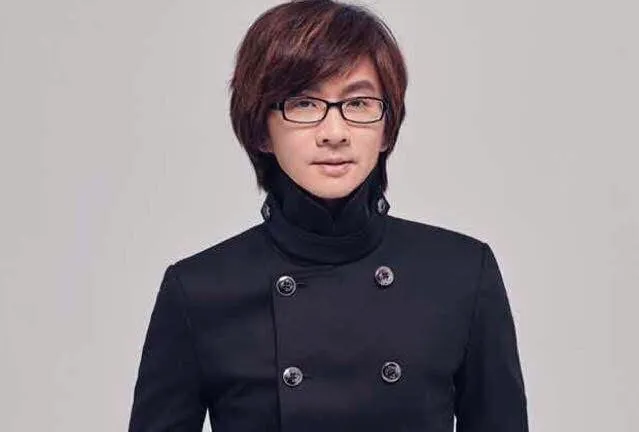 林隆璇透露近期在音樂平台追蹤了不少歌壇後起之秀。翻攝林隆璇臉書