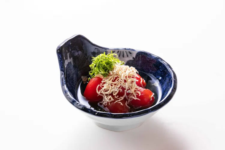 蕃茄柴魚高湯漬。業者提供