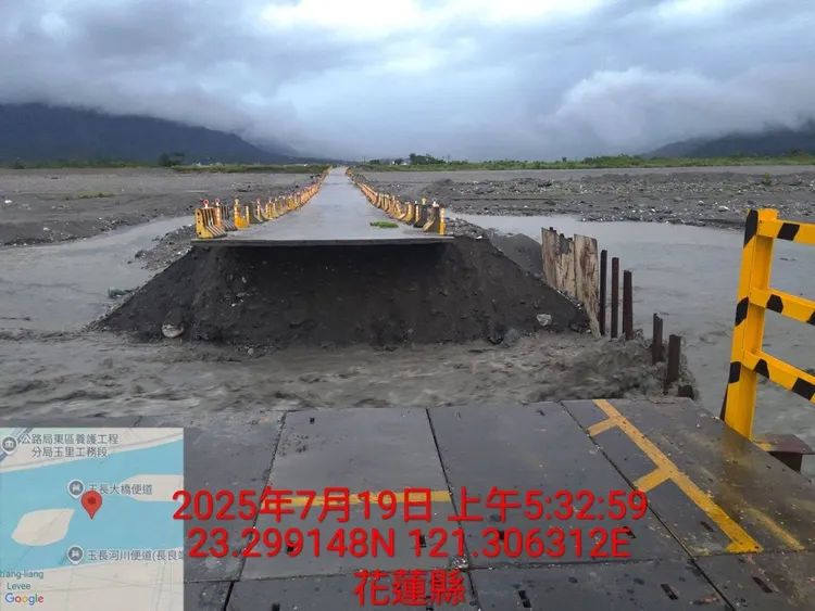 長良便橋遭沖毀封閉中。鎮公所提供