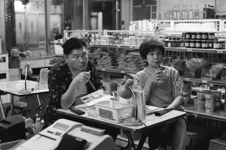 曾國城（左）和楊貴媚以《小雁與吳愛麗》入圍男女配角。翻攝IG@yenandailee