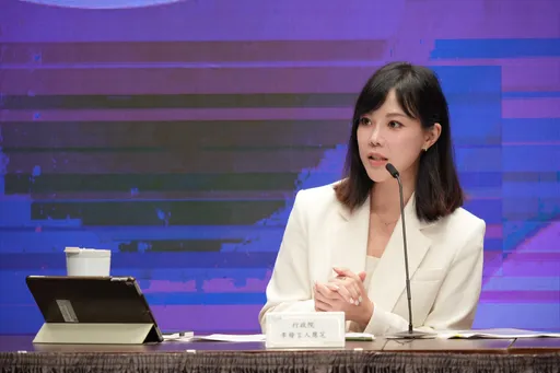 普发现金不提覆议!政院拍板「将适时提出释宪」