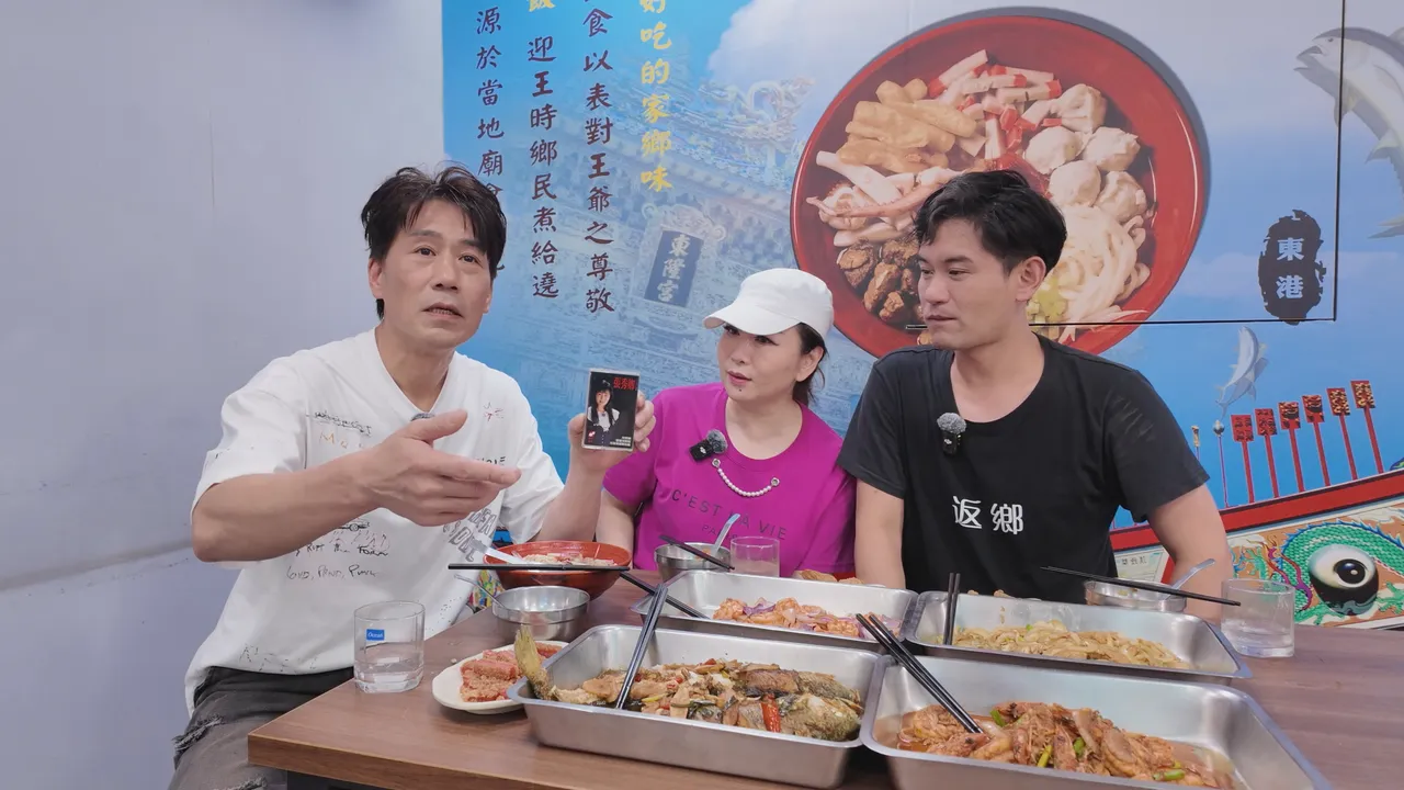 張秀卿清純可人的照片被公開,震驚全場。《大牛比較攬》提供