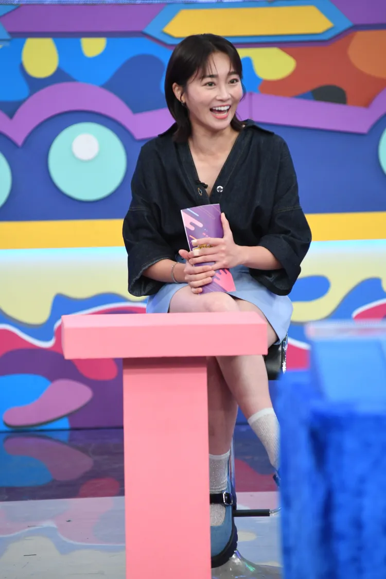 張文綺將郭婞淳誤認成許純美。華視提供