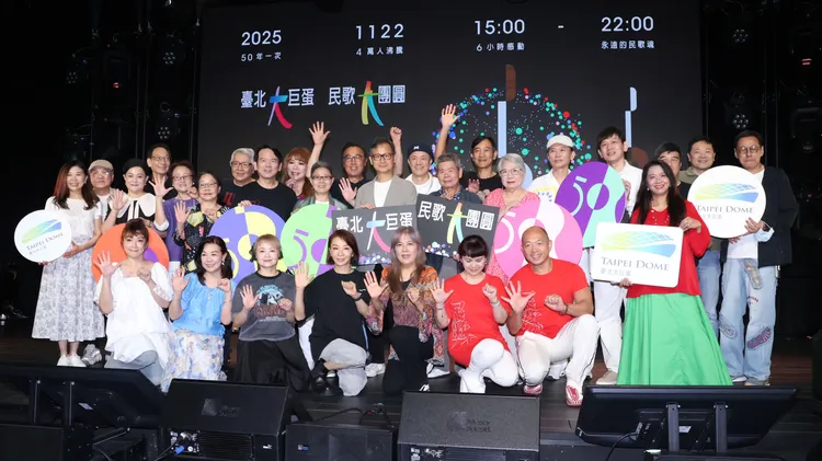 「民歌大團圓」演唱會11月將登上台北大巨蛋開唱。莊宗達攝