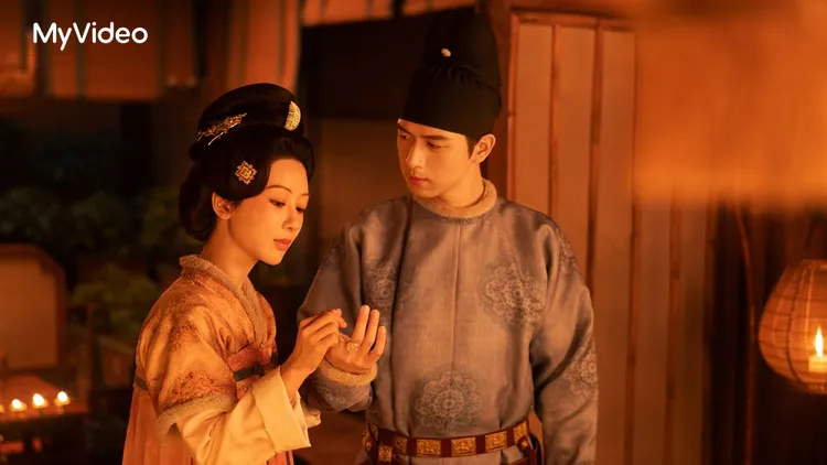 楊紫（左）與李現終於互訴真情。台灣大哥大MyVideo提供