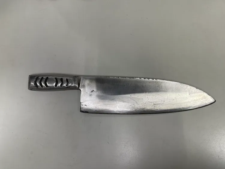 張男所使用的刀械。警方提供