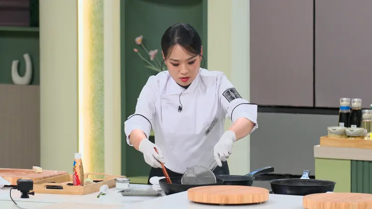 鄭智善表示，未來如果有好的機會，非常希望能到台灣開餐廳。中天綜合台提供