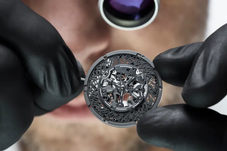 RM 33-03自動上鍊腕錶。品牌提供