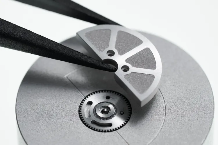 RM 33-03自動上鍊腕錶。品牌提供