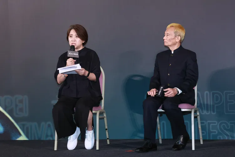 台北電影節總監李亞梅（左）和評審團主席張之亮曝評審內幕。彭欣偉攝