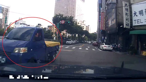 台中男切斷手指!同事急攔車求助 警車狂飆3分鐘抵醫院