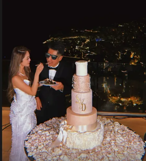 林千又餵老公吃結婚蛋糕。翻攝林千又IG