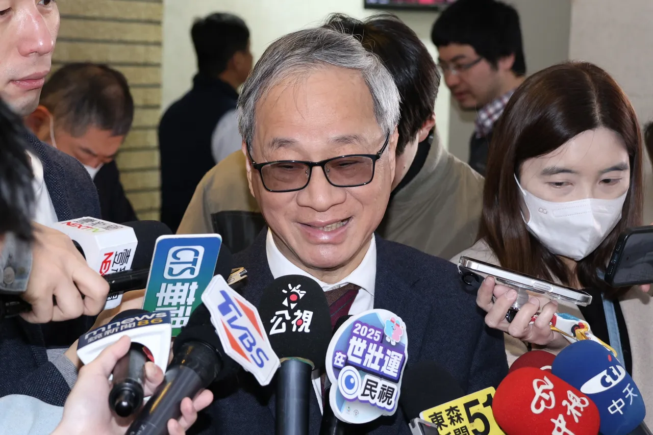 文化部長李遠公開信,呼籲藝人「記得我們台灣」。莊宗達攝