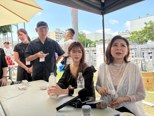 澎恰恰为还巨债卖地瓜 王彩桦心疼曝友人给10万生活费