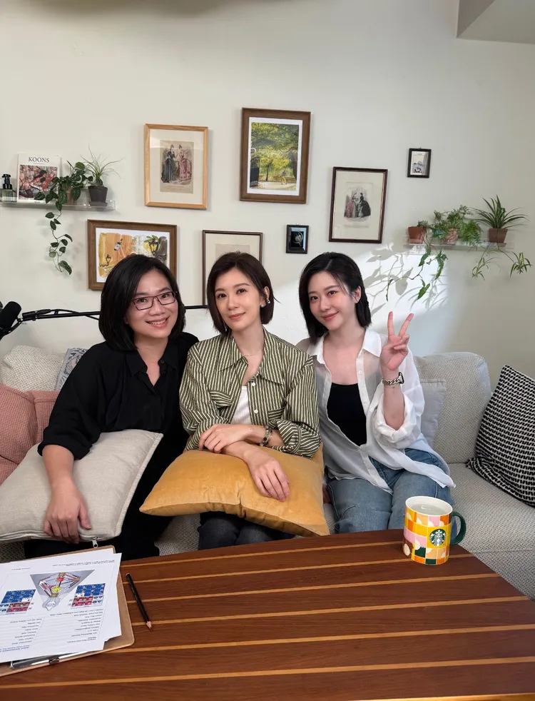 賈靜雯承認害怕孤單。menomeno X 人類圖畫館提供