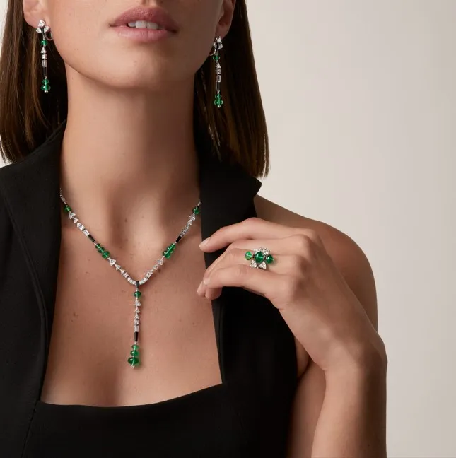 SUMMAE 項鍊、戒指、耳環。品牌提供