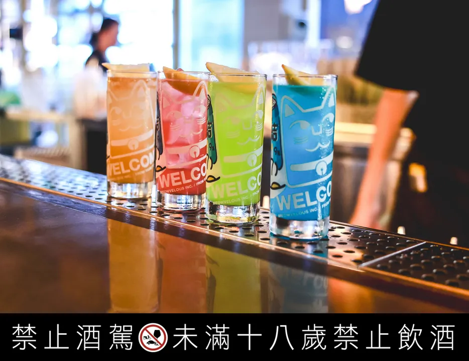 活动首五日推出限时打卡活动,点两杯冰结主题调酒即可获得惊喜小礼,数量有限,送完为止。业者提供