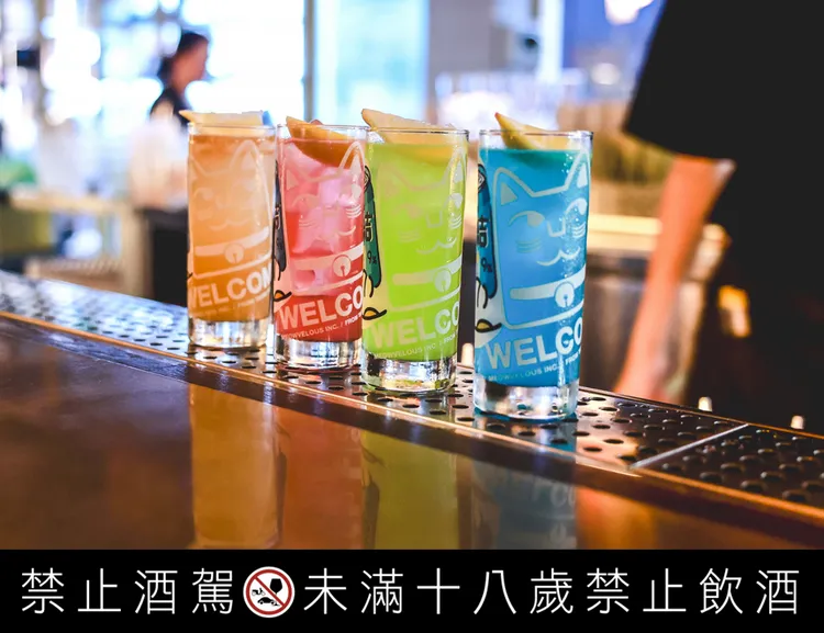 活動首五日推出限時打卡活動，點兩杯冰結主題調酒即可獲得驚喜小禮，數量有限，送完為止。業者提供