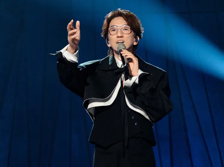 林志炫無緣《歌手2025》總冠軍賽，網友為他叫屈。翻攝《歌手2025》微博