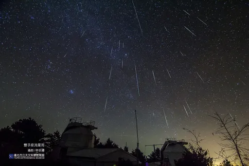 父親節星空秀!清晨可見行星列隊 流星雨、仙王座接力登場