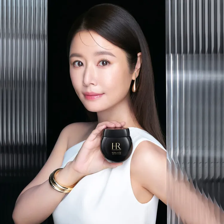 林心如今年再度與貴婦保養品牌赫蓮娜合作。品牌提供