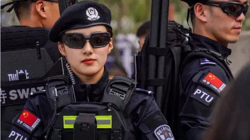 有片有真相!神級美女特警展槍法 網:讓歹徒軟腳