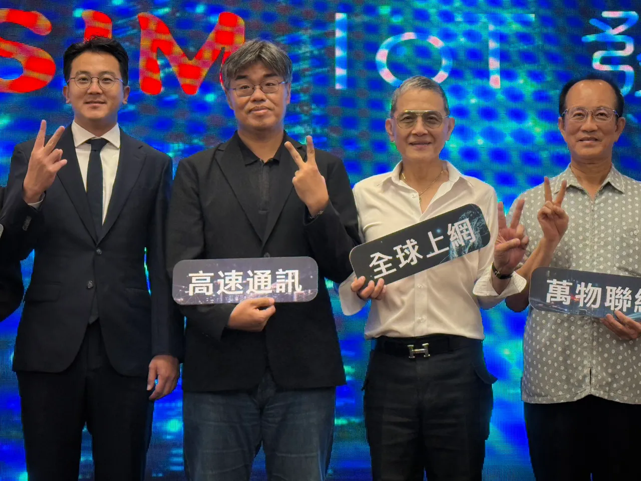 今日發表會,高雄副市長李懷仁出席,致詞指出,該科技的研發,將對於未來通訊有著重大影響。葉家銘攝