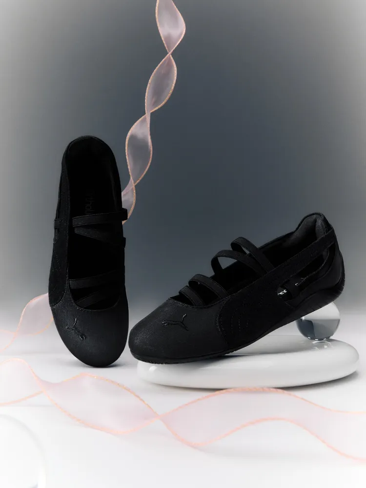 PUMA SPEEDCAT Ballet Satin黑色緞面款，2680元。品牌提供