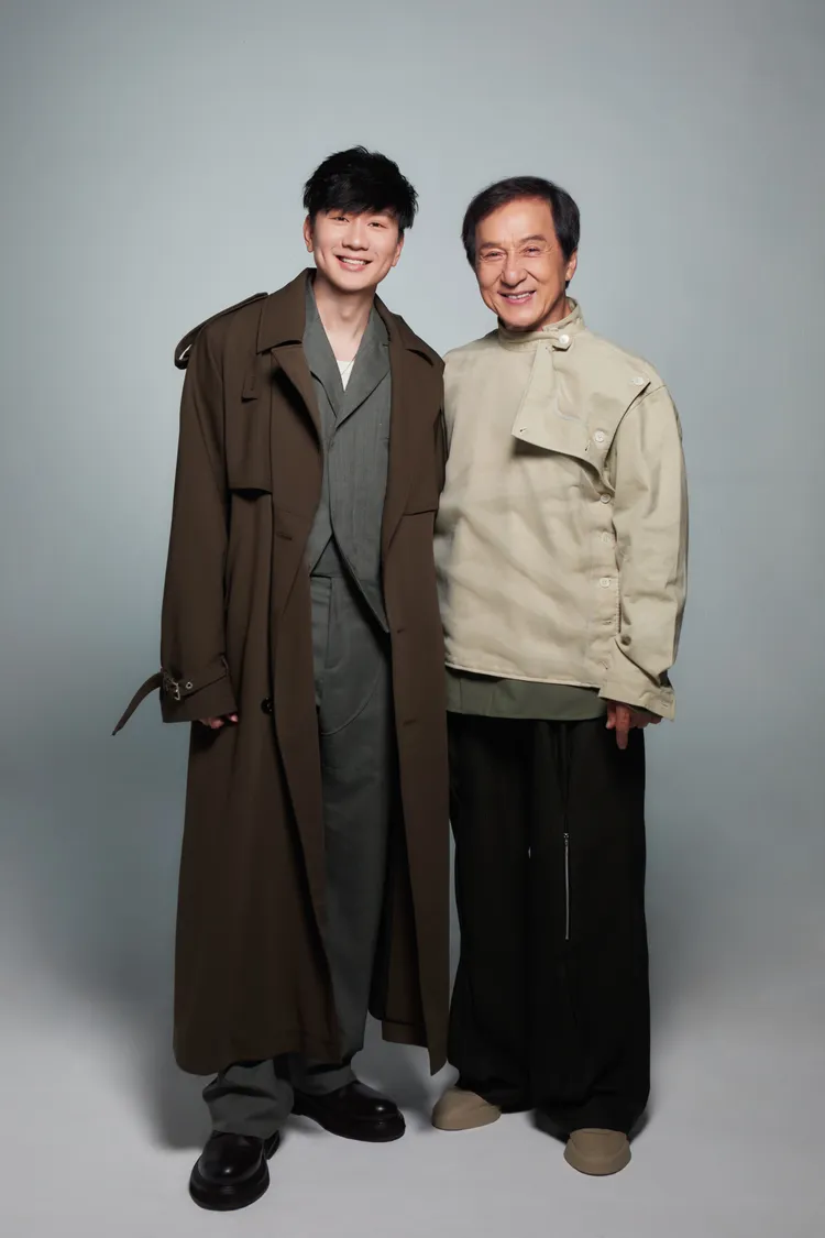 林俊傑與成龍夢幻聯動。JFJ PRODUCTIONS提供