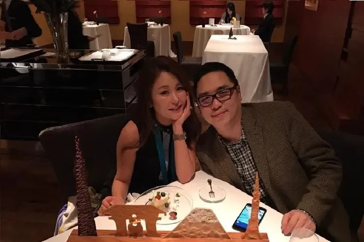 麻衣（左）與台塑第三代王泉仁曾經愛過，最後以離婚收場。翻攝麻衣臉書