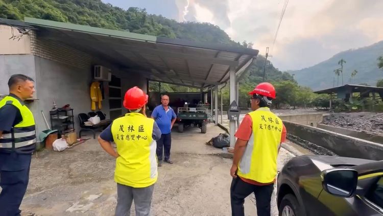 楊柳颱風逼近！高雄預防性撤離1841人　陳其邁視察防洪設施