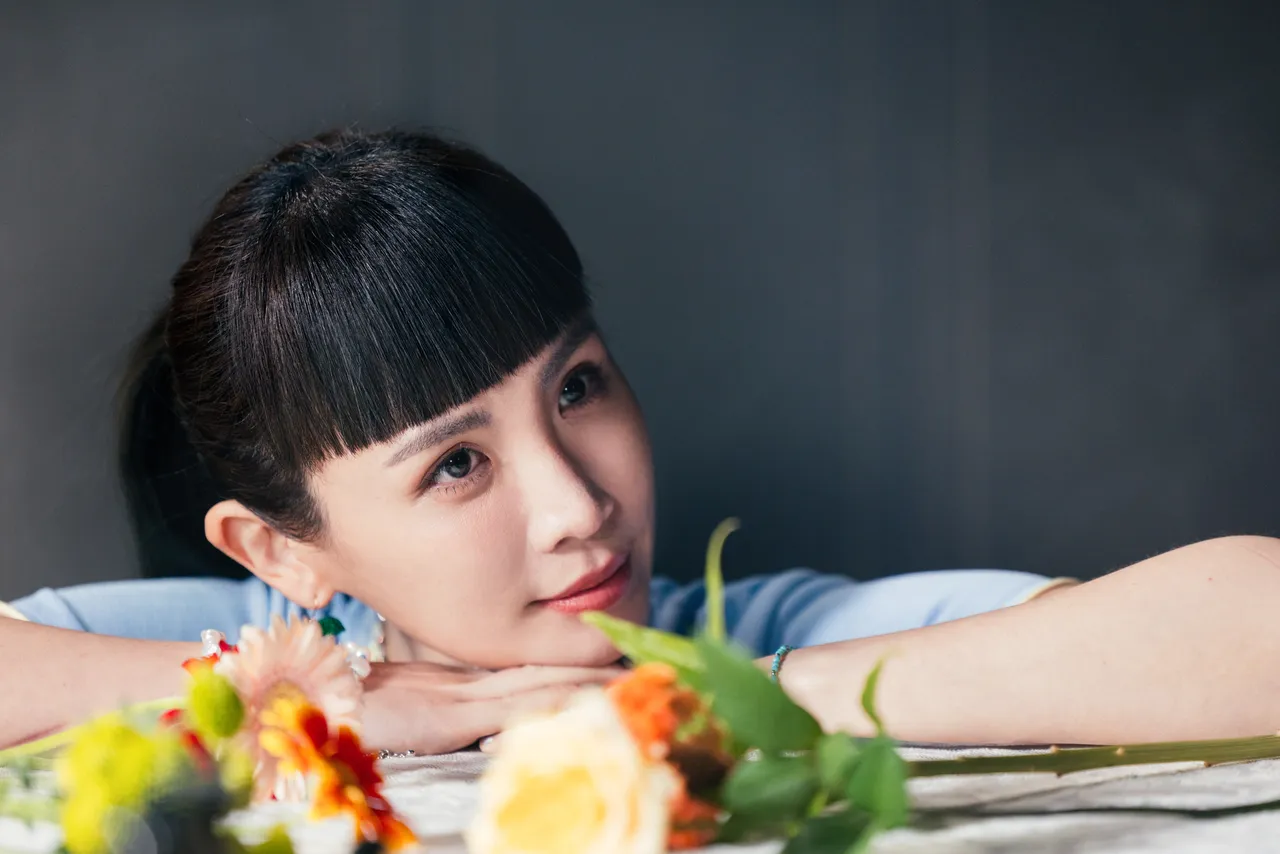 魏如萱近来的「母子恋」喧腾一时。华纳音乐提供