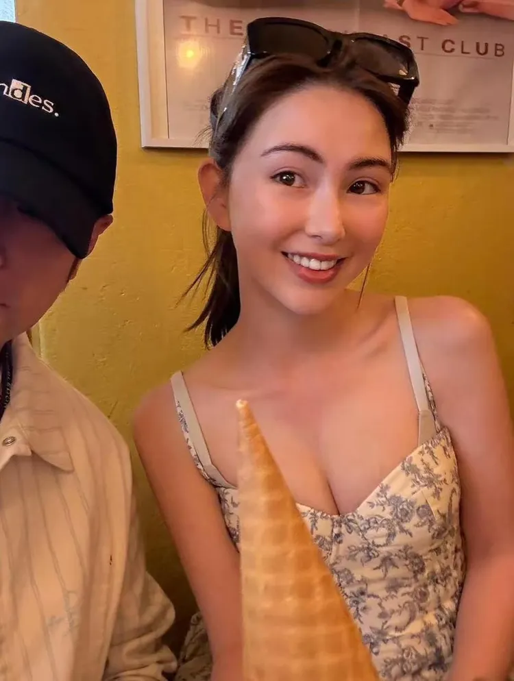 昆凌和1名男子的合照，男子半張臉被裁掉，周董忍不住回文抗議。翻攝《hannah_quinlivan》的IG