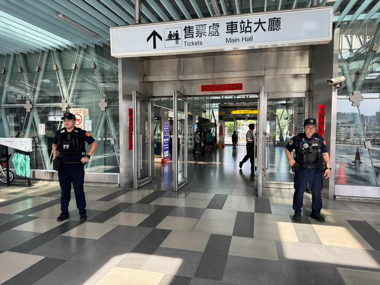 基隆站加派警力。警方提供