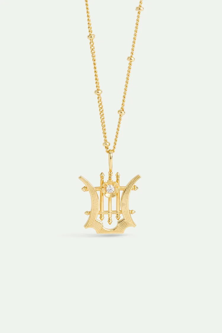 Les Néréides「愛樂而生」七弦琴項鍊，8400元。品牌提供