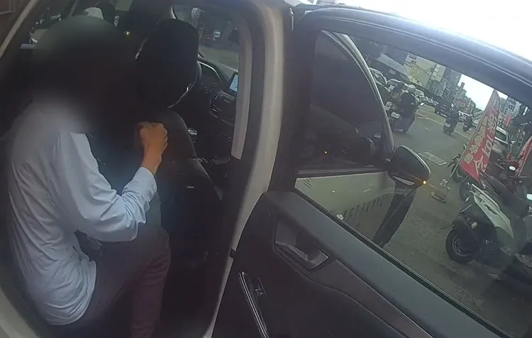 吳婦迷途街頭但鼓起勇氣求助路人，最後在警方協助下順利回家。翻攝畫面