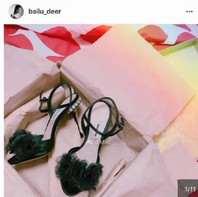 白鹿2018年曬出人生第一雙高跟鞋。翻攝白鹿IG
