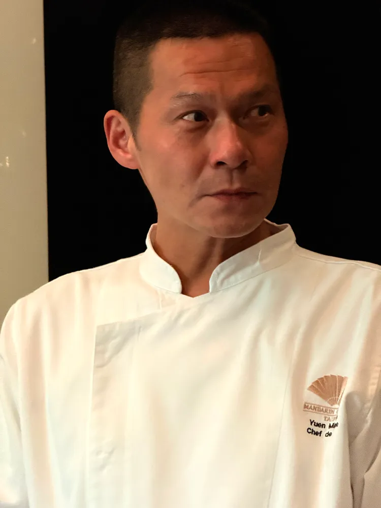 「雅閣」阮明燊師傅今年初因精湛的廚藝表現升任主廚，因其外型及講話都酷似香港天王劉德華，私下被員工稱為「雅閣劉德華」。陳揚盛攝