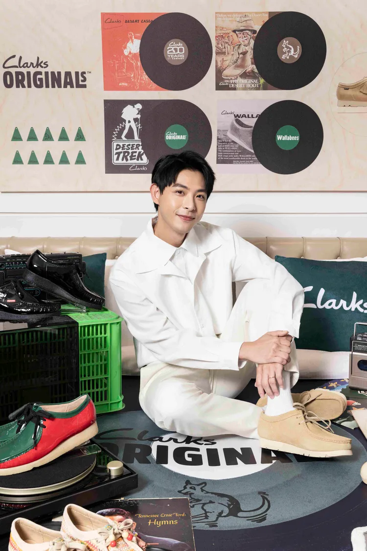 連晨翔演繹Wallabee GTX原創工藝經典GTX防水袋鼠鞋。品牌提供