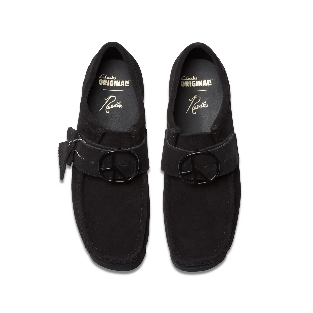 Clarks Walla Strap Lo Needles聯名款休閒鞋,8880元。品牌提供