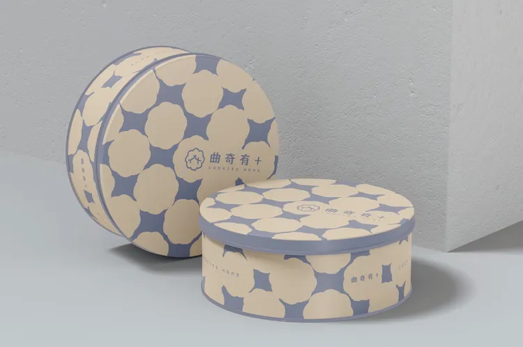 「曲奇有＋」的「中秋雙口味禮盒」以19號無水奶油結合台灣好食材，讓曲奇餅乾吃起來酥脆香濃。19號奶油提供