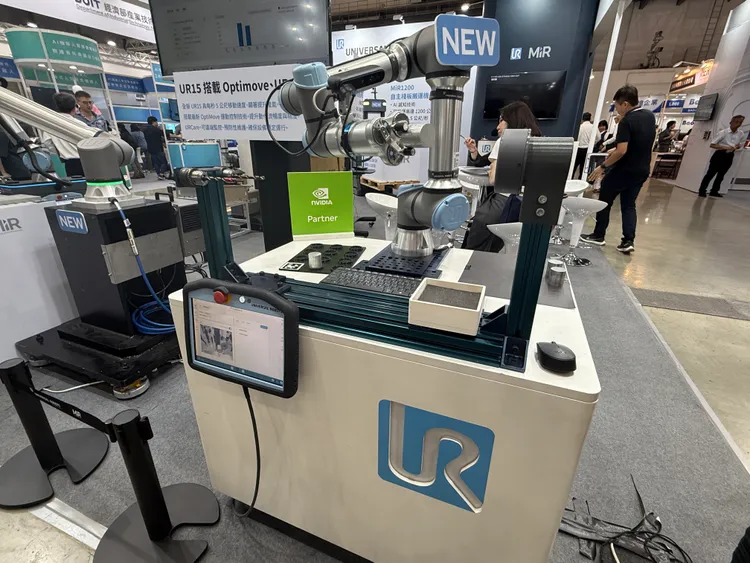 UR15 協作機器人。呂承哲攝