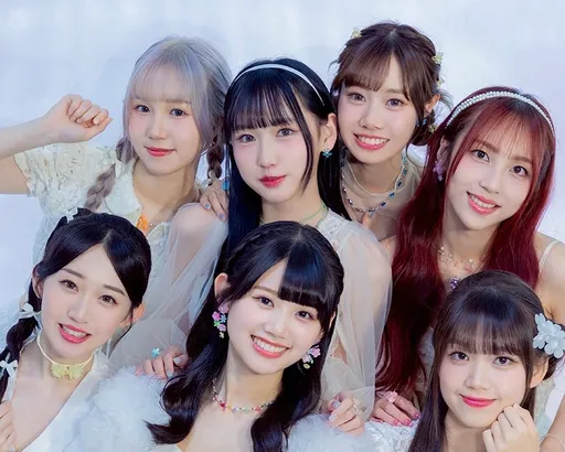 AKB48 Team TP庆本家廿周年 噘唇啾咪甜出蜜