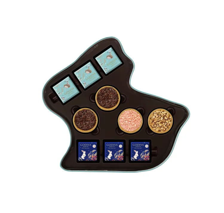 中秋節綜合巧克力禮盒12顆裝。業者提供