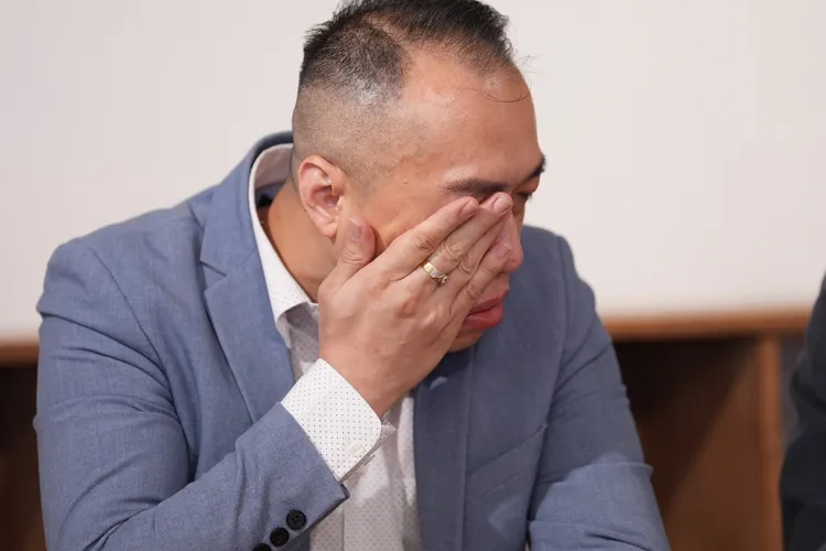 安哥哭求家屬：「讓我知道她葬在哪。」攝影中心攝