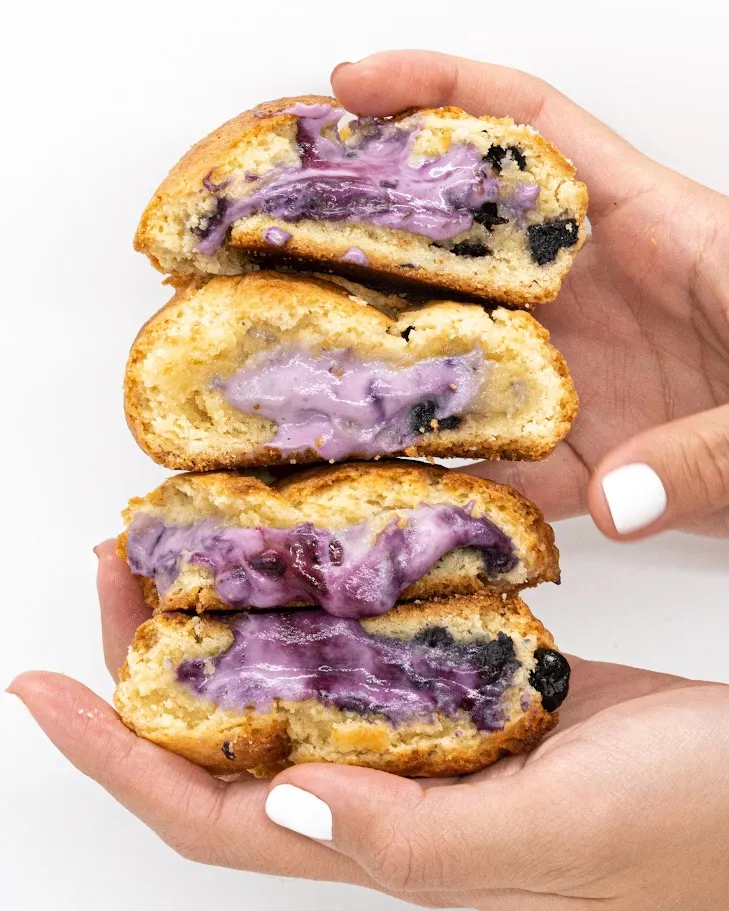 vacanza單筆滿1500元贈送Ruby’s手工餅乾，Ruby’s消費任一品項贈送vacanza 50元飾品折價券。業者提供