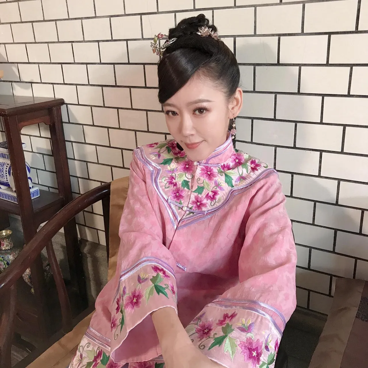 裴琳近年来常演《戏说台湾》系列。翻摄裴琳脸书