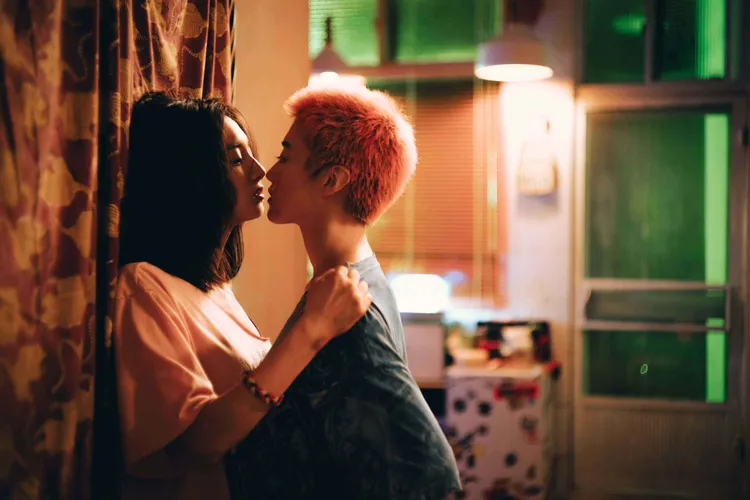 韓寧與鄧濤共譜戀曲。綺影發行提供