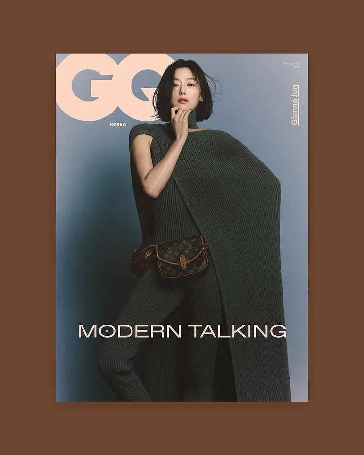 就連高難度的緊身連身衣，全智賢也穿出個人魅力。翻攝gq＿korea IG