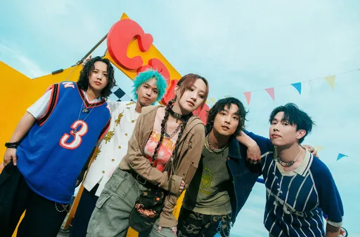 「粗大Band」被嘻哈正妹电到一拍即合 撞击出火花才知道她24岁了